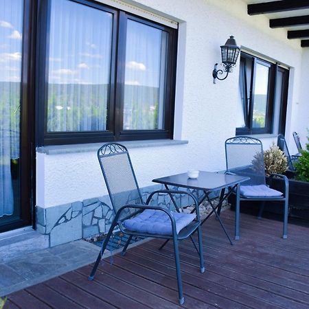 Hotel Bergwiesen - Zimmer Mit Balkon Oder Terasse Lohr 外观 照片
